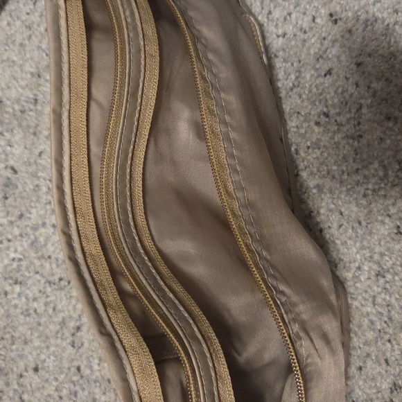 2/$10! Travel Money Belt - Picture 4 of 7